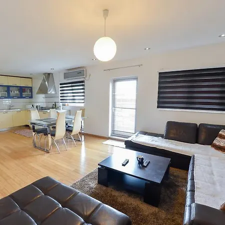 Apartament Luxury In City Center