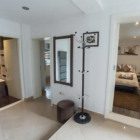 Luxury In City Center